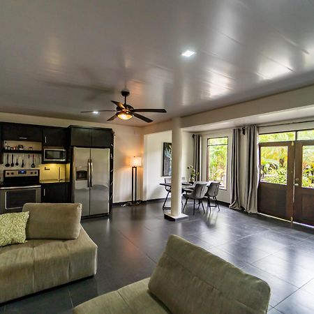 Good Life Lodge Samara Bagian luar foto