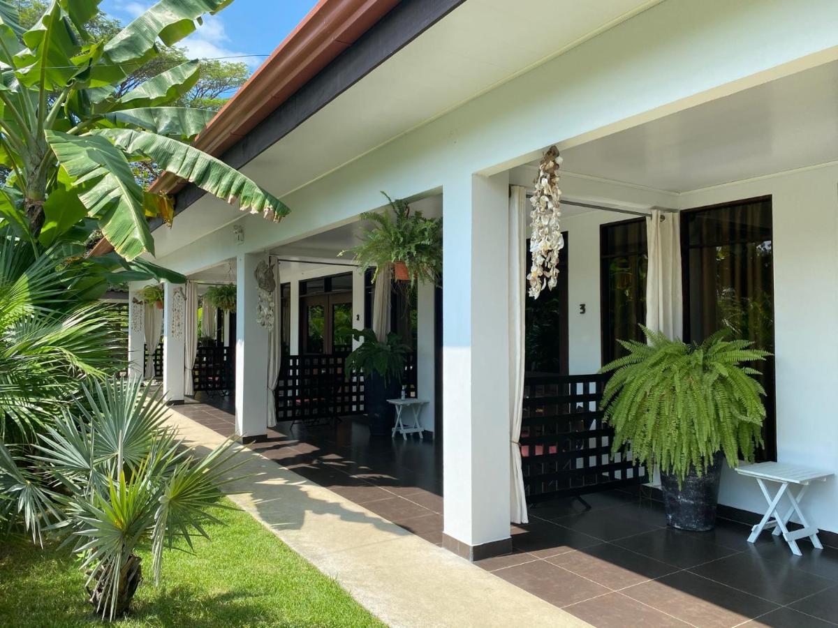 Good Life Lodge Samara Bagian luar foto