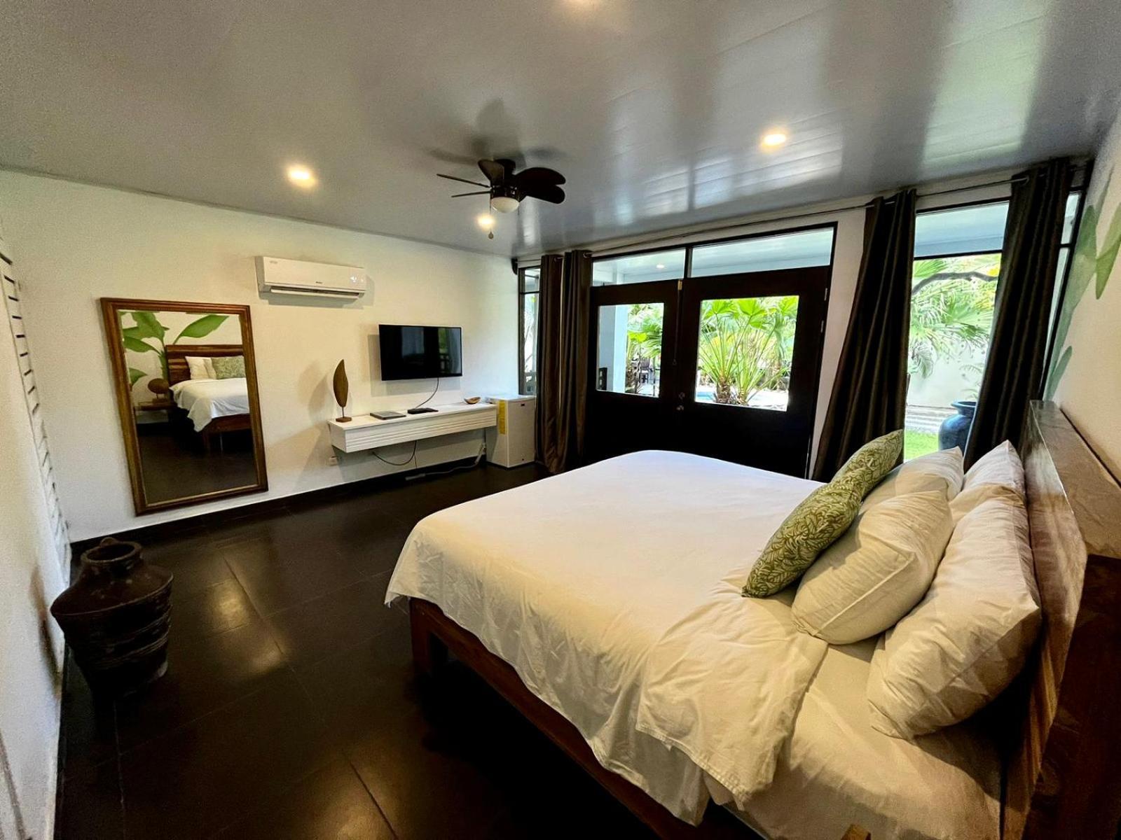 Good Life Lodge Samara Bagian luar foto