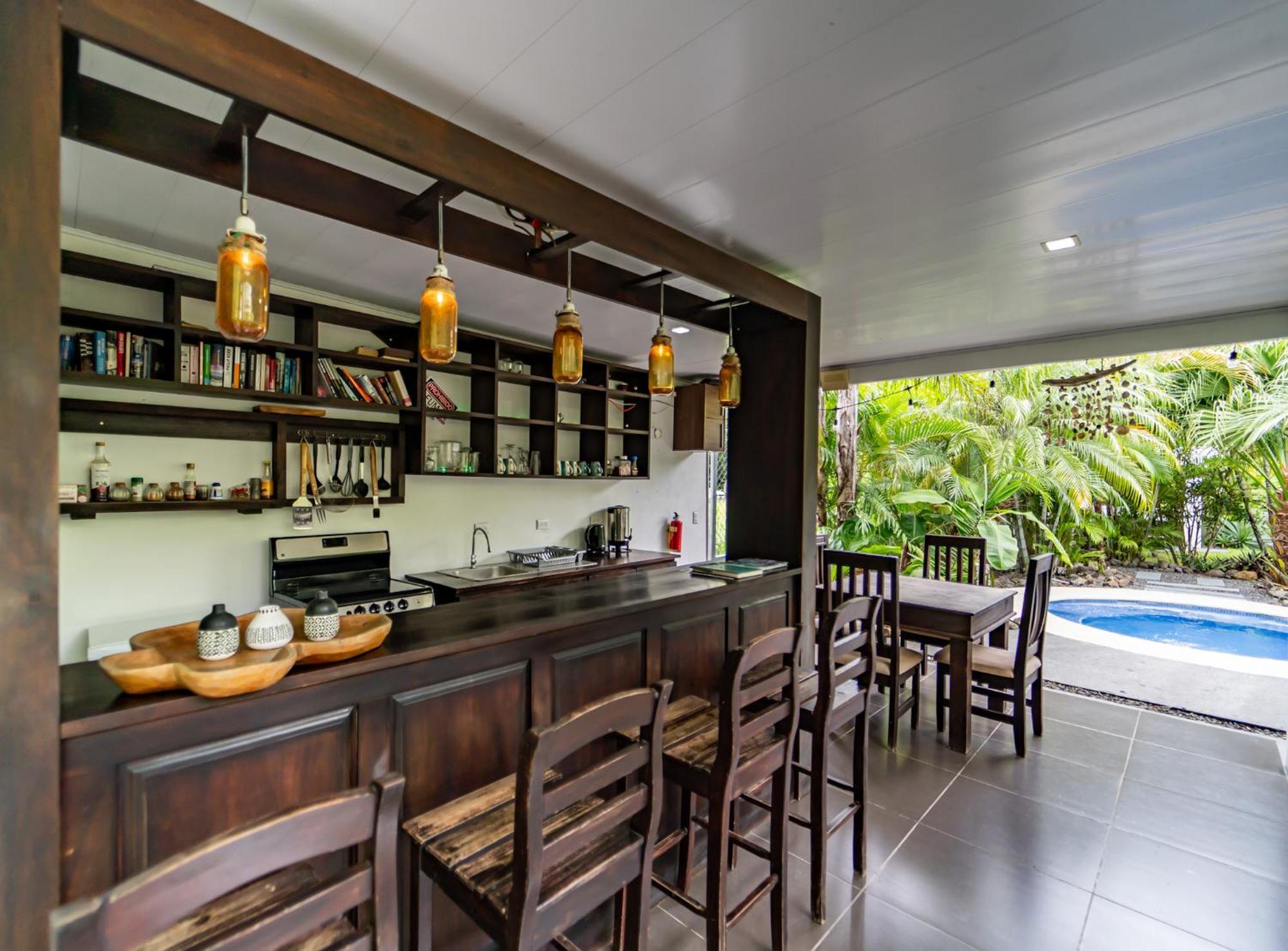 Good Life Lodge Samara Bagian luar foto
