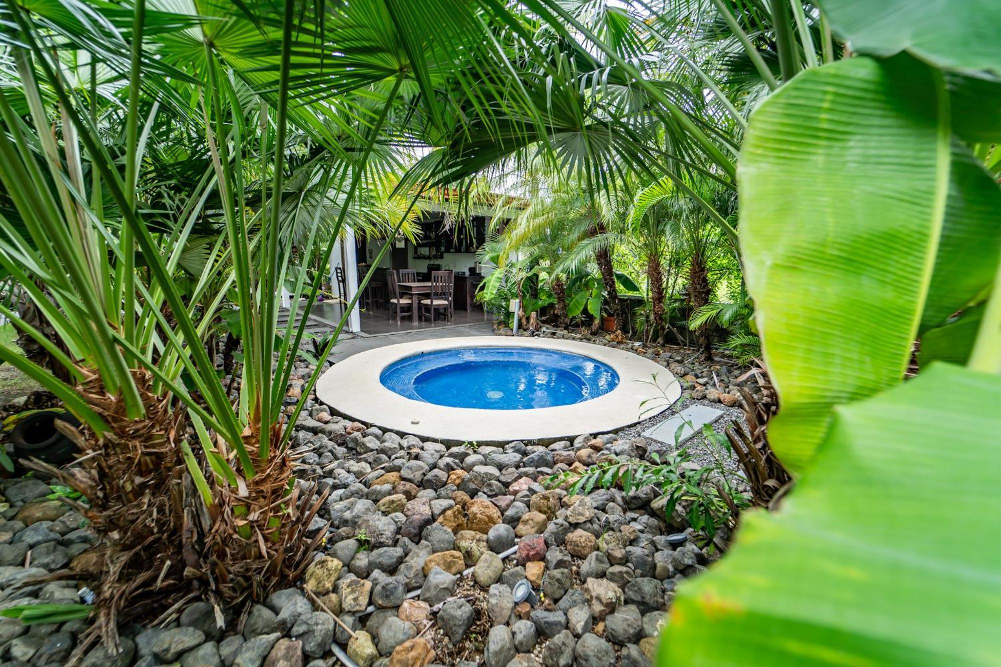 Good Life Lodge Samara Bagian luar foto