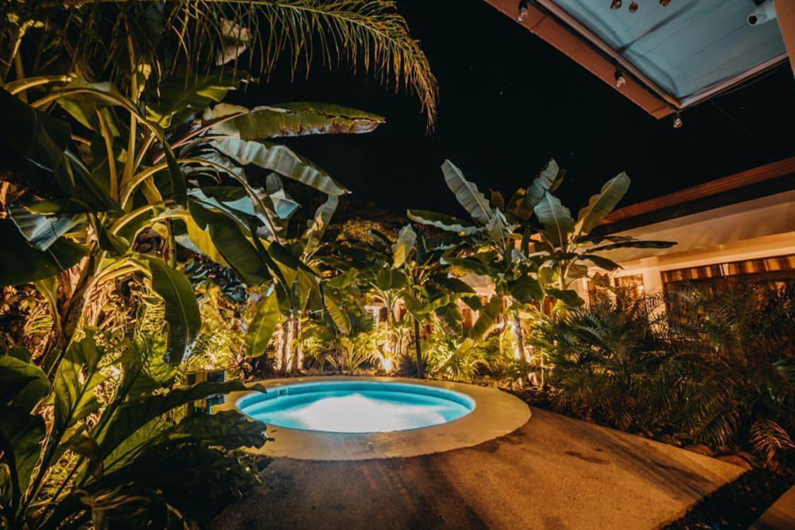 Good Life Lodge Samara Bagian luar foto